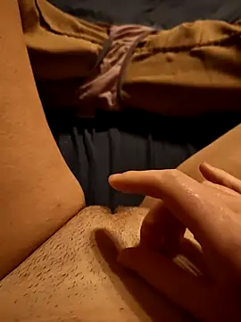 Horny mummy online show from November 11, 2025, 6:25 pm