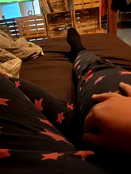 Horny mummy online show from April 11, 2026, 4:10 pm