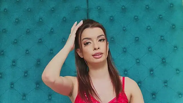 Snapshot of LollyShine chatting on February 3, 2026, 8:03 pm LollyShine online show from February 3, 2026, 8:03 pm