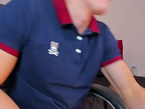 Snapshot of paull_george chatting on September 30, 2025, 1:39 pm paull george online show from September 30, 2025, 1:39 pm