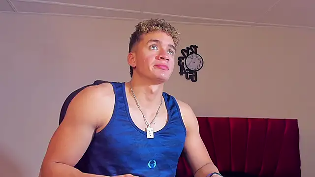 Snapshot of paull_george chatting on September 24, 2025, 3:29 pm paull george online show from September 24, 2025, 3:29 pm