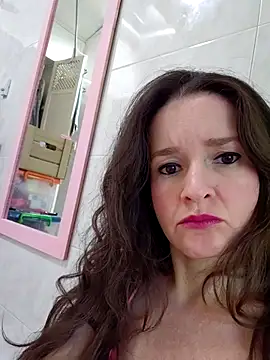 Snapshot of _anita_rojas chatting on October 18, 2025, 1:24 pm anita rojas online show from October 18, 2025, 1:24 pm