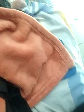 Snapshot of Maratattoo22 chatting on November 3, 2025, 8:56 pm Maratattoo22 online show from November 3, 2025, 8:56 pm