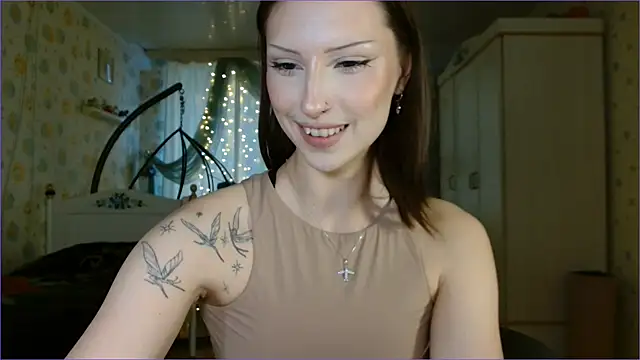 RuxaShade online show from February 7, 2026, 12:35 pm