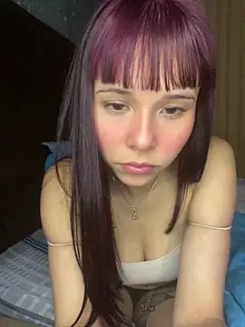maruu1000 online show from June 15, 2026, 4:56 am