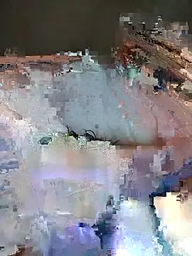 lauramartins7 online show from January 11, 2026, 2:29 am