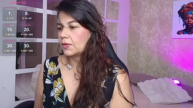 Snapshot of SecretObsession_Eup chatting on October 29, 2025, 3:49 am SecretObsession Eup online show from October 29, 2025, 3:49 am