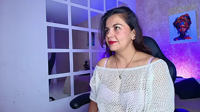 Snapshot of SecretObsession_Eup chatting on September 23, 2025, 3:46 am SecretObsession Eup online show from September 23, 2025, 3:46 am