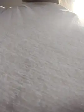 Snapshot of LenaBloomy chatting on October 6, 2025, 10:38 am LenaBloomy online show from October 6, 2025, 10:38 am