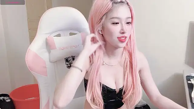 jiajia 0902 online show from April 2, 2026, 12:45 pm