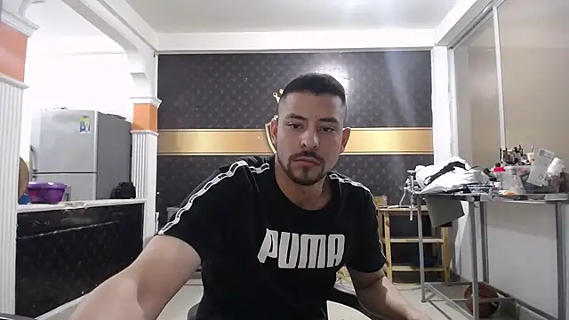 yohacriss online show from October 16, 2025, 10:29 pm