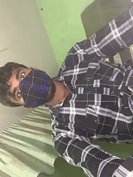 uniquesexyboy5689 online show from November 4, 2025, 1:59 pm