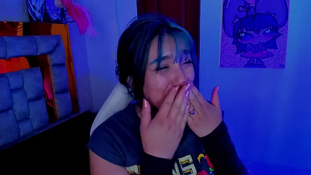 sophiievv online show from March 1, 2026, 8:20 pm