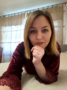 VeroLoverx online show from April 27, 2026, 1:09 pm