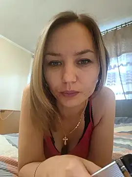 Snapshot of VeroLoverx chatting on September 20, 2025, 9:47 am VeroLoverx online show from September 20, 2025, 9:47 am