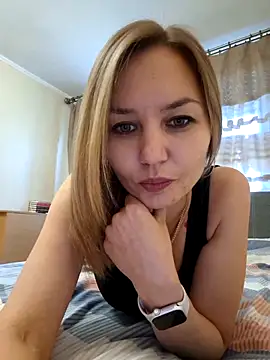 Snapshot of VeroLoverx chatting on September 26, 2025, 12:45 pm VeroLoverx online show from September 26, 2025, 12:45 pm