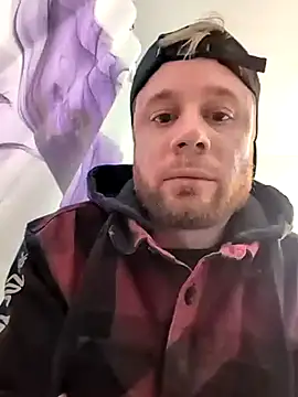 Chffbhf online show from October 21, 2025, 6:57 am