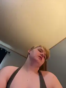 Lexxxii515 online show from October 26, 2025, 9:48 pm