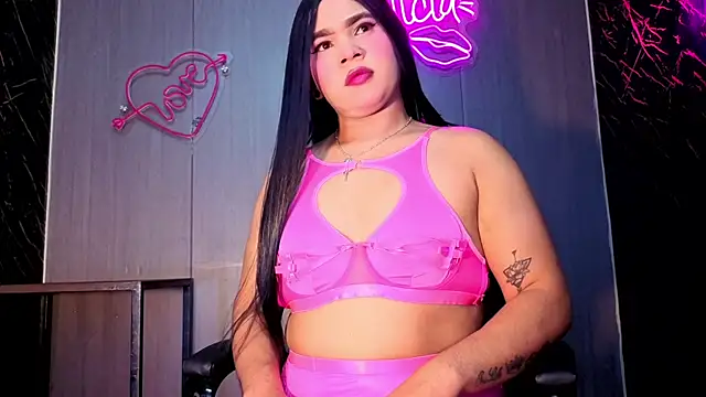 Karenn rosee online show from July 29, 2026, 3:06 am