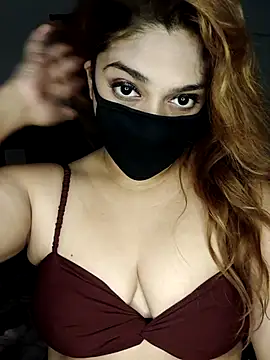 Snapshot of Queen-kohinoor chatting on October 13, 2025, 7:59 pm Queen-kohinoor online show from October 13, 2025, 7:59 pm