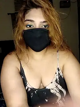 Snapshot of Queen-kohinoor chatting on September 18, 2025, 9:29 pm Queen-kohinoor online show from September 18, 2025, 9:29 pm