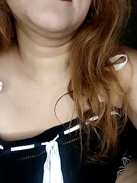 Snapshot of Queen-kohinoor chatting on September 25, 2025, 12:16 am Queen-kohinoor online show from September 25, 2025, 12:16 am