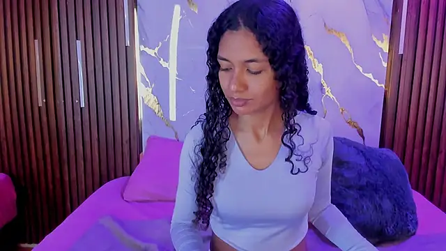 Snapshot of VictoriaDuart chatting on September 27, 2025, 8:26 pm VictoriaDuart online show from September 27, 2025, 8:26 pm