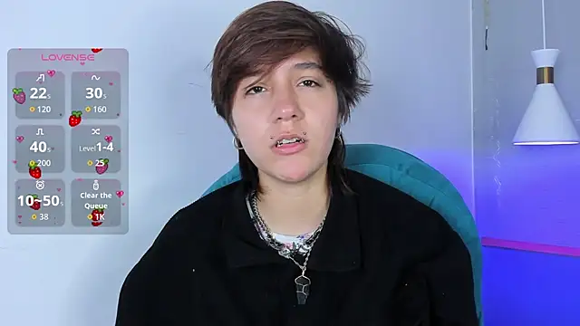 Tsuki Maru online show from April 13, 2026, 7:40 pm