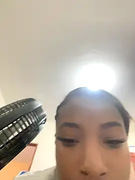 Snapshot of valeria_diaz- chatting on September 12, 2025, 3:06 am valeria diaz- online show from September 12, 2025, 3:06 am
