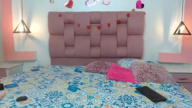 Lindacoopers online show from October 7, 2025, 11:44 am