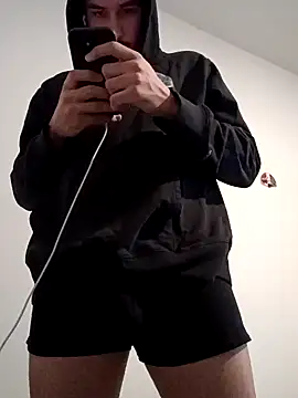 Jadriel23 online show from November 6, 2025, 5:11 am