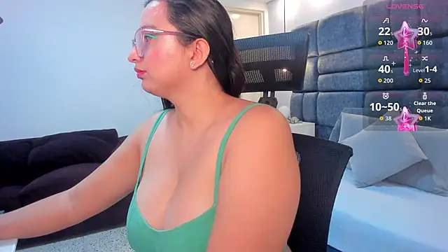 candywildee online show from September 11, 2025, 4:07 pm