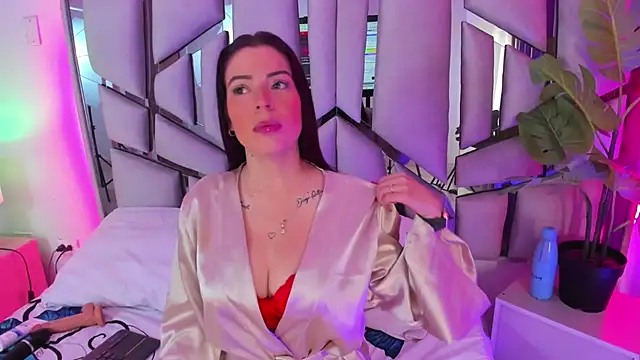  valeria saenz  online show from September 24, 2025, 3:24 am