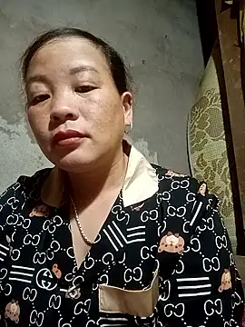 ningchun20 online show from November 5, 2025, 8:01 pm