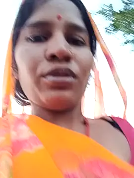 Hot Seema83 online show from October 18, 2025, 12:07 pm