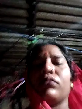 Hot Seema83 online show from October 4, 2025, 11:50 pm