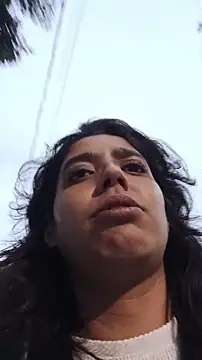 Maricamposs online show from April 10, 2026, 9:16 am