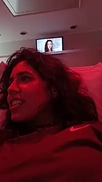 Maricamposs online show from January 18, 2026, 12:19 pm