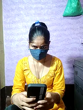 Virgin girll18 online show from September 15, 2025, 4:40 pm