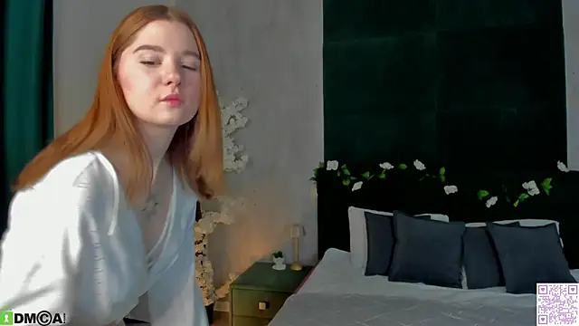 Brenda Puff online show from December 4, 2025, 11:37 pm