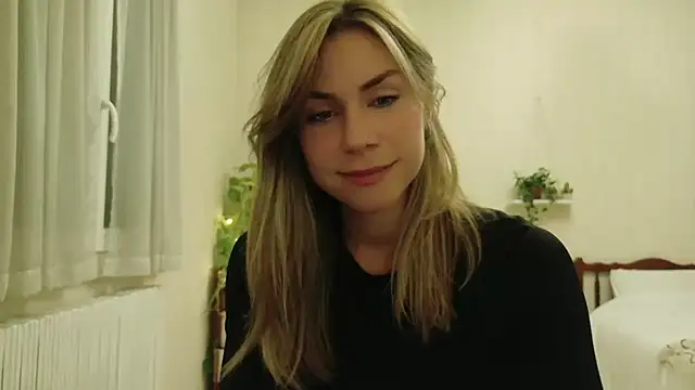 wonderalice31 online show from September 26, 2025, 7:10 pm