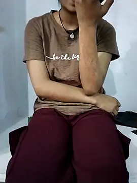 Snapshot of Student_girl2 chatting on October 26, 2025, 6:25 am Student girl2 online show from October 26, 2025, 6:25 am