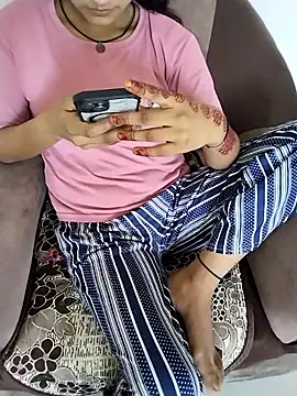 Student girl2 online show from September 12, 2025, 4:56 am