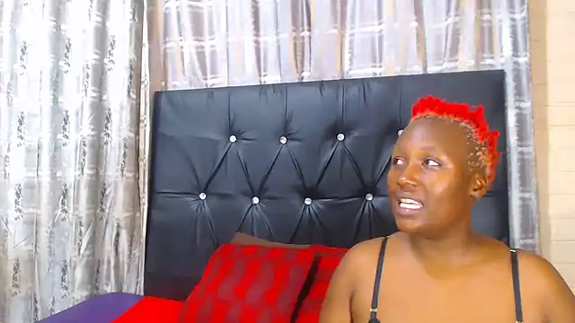 BeverlyQueen14 online show from September 24, 2025, 8:10 am