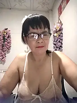 Snapshot of Ki_xxx chatting on September 8, 2025, 10:09 pm Ki xxx online show from September 8, 2025, 10:09 pm