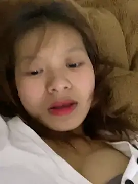 Snapshot of Mai_bb chatting on September 21, 2025, 1:38 pm Mai bb online show from September 21, 2025, 1:38 pm