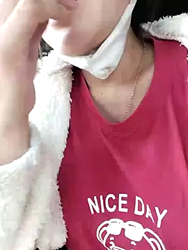 Snapshot of soope-00 chatting on November 3, 2025, 7:46 am soope-00 online show from November 3, 2025, 7:46 am