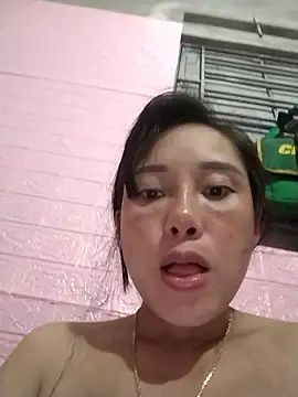 Snapshot of soope-00 chatting on September 27, 2025, 2:45 pm soope-00 online show from September 27, 2025, 2:45 pm