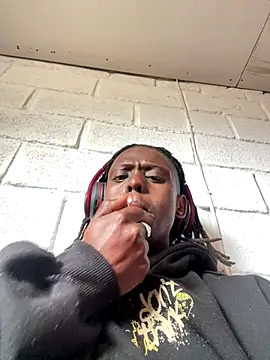 Wuu2now online show from October 6, 2025, 8:48 am