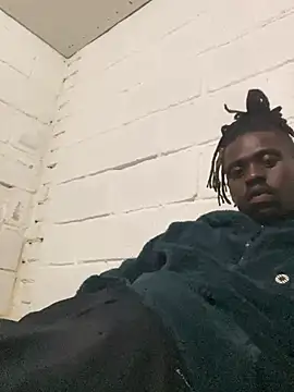 Wuu2now online show from November 21, 2025, 8:08 pm